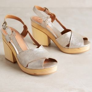 ✨NEW✨ Anthropologie Gee Wawa Paige Metallic Clog